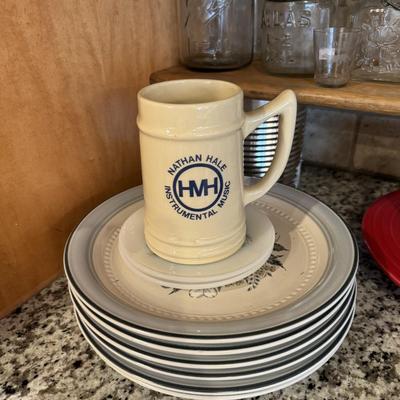 Misc. kitchen dishes