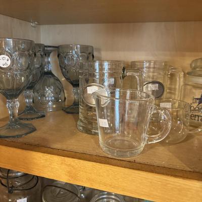 Misc. kitchen dishes