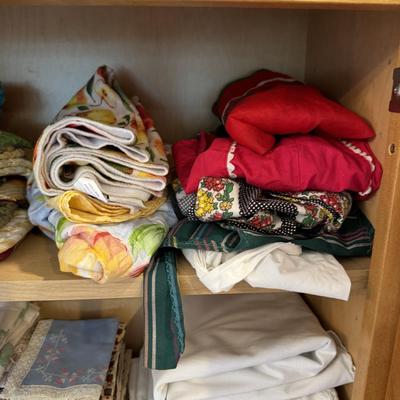 Kitchen linens
