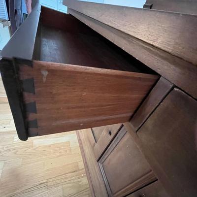 Buffet/Sideboard W/ Dovetail Drawers (DR-MG)