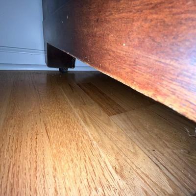 Buffet/Sideboard W/ Dovetail Drawers (DR-MG)