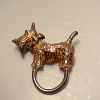 Assortment of Necklaces and Brooches (GB-DZ)