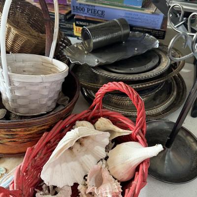 Miscellaneous home decor