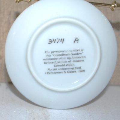 MINIATURE Plate "Grandma's Garden" by Artist Donald Zolan Includes: Plate #3474B, 3" Diameter & Date Closing 1980