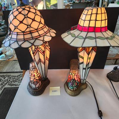 2 Tiffany Style Stained Glass Shoe Hat Umbrella Table Lamps