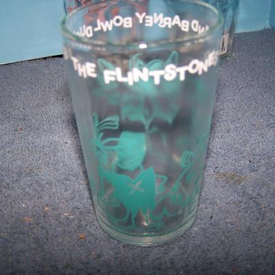 LOT 124 GREAT MEMORIES! VINTAGE SWANKY SWIGS & NOVELTY GLASSES