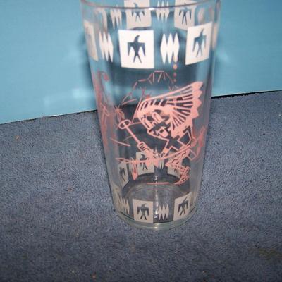 LOT 124 GREAT MEMORIES! VINTAGE SWANKY SWIGS & NOVELTY GLASSES