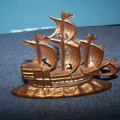 LOT 125 TRAVELS!!! GREAT VINTAGE SOUVENIRS US/INTERNATIONAL