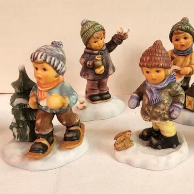 Lot #210 Group of Goebel Hummel-like small Figures - 6 pieces