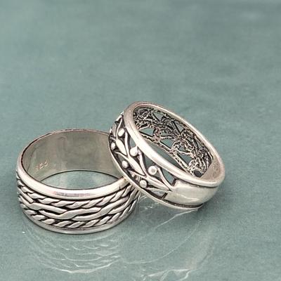 Pair of Sterling Band Rings (1) Spinner 10.8gr