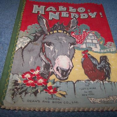 LOT 139 WONDERFUL 4 VINTAGE CLOTH KIDS' BOOKS