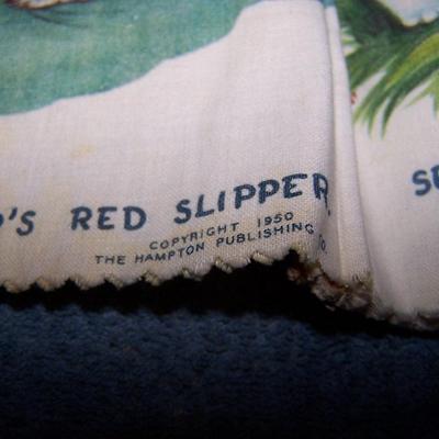 LOT 139 WONDERFUL 4 VINTAGE CLOTH KIDS' BOOKS