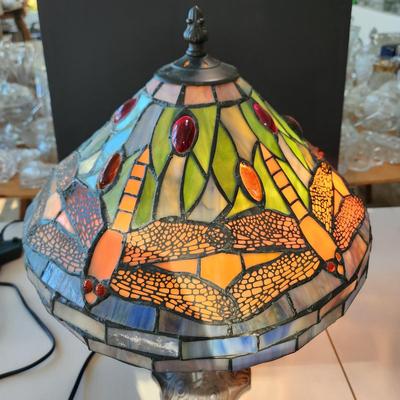 Dragonfly Stained Glass Table Lamp 2 Pull Chain Lights w Stained glass Base