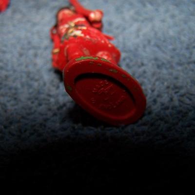 LOT 142 SCOTSMAN PAINTED SOLDIERS--CRESCENT TOY CO