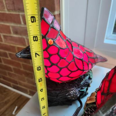 2 Red Cardinals Stained Glass Birds Accent Lamps