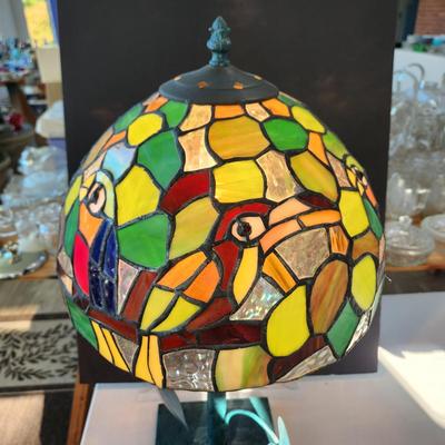 Stained Glass Toucan Bird Table Lamp 23H 13Dia