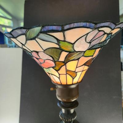 Stained Glass Table Lamp Flower