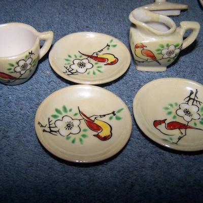 LOT 150 WONDERFUL COLLECTABLE MISC KIDS' DISHES