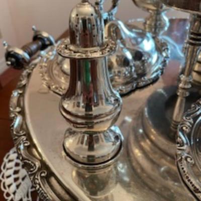 1932 Goldfelder Silver Co. Silver Plate Georgian Style Lazy Susan Dumbwaiter Server with Scroll & Shell Molded Lids.