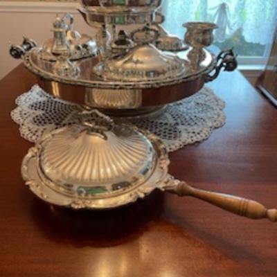 1932 Goldfelder Silver Co. Silver Plate Georgian Style Lazy Susan Dumbwaiter Server with Scroll & Shell Molded Lids.