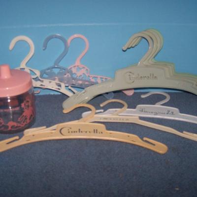 LOT 154 ADORABLE VINTAGE BABY/LITTLE KID STUFF