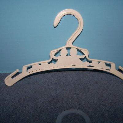 LOT 154 ADORABLE VINTAGE BABY/LITTLE KID STUFF
