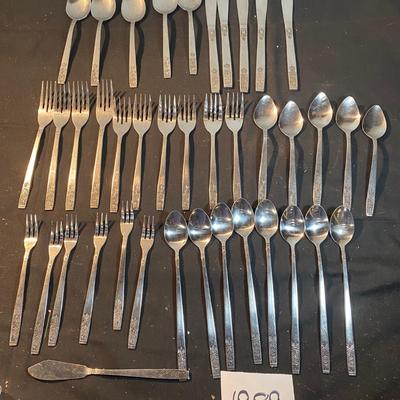 Silverware Lot