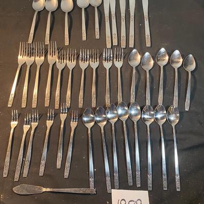 Silverware Lot