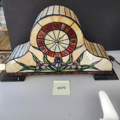 Stained Glass Mantle Clock Battery Clock