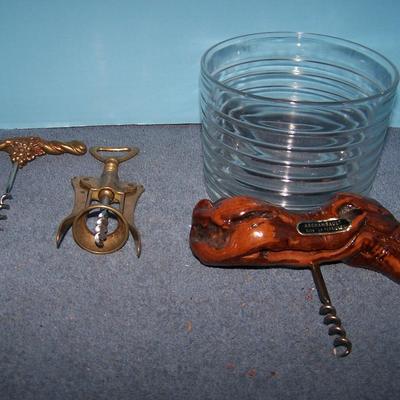 LOT 156 GREAT COLLECTABLE BARWARE--WINE CORK SCREWS & ICE BUCKET