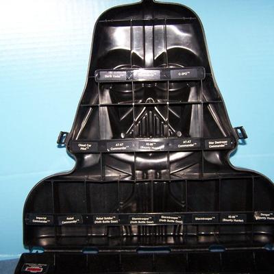 LOT 157 COLLECTABLE DARTH VADER CASE