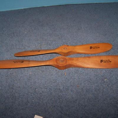 LOT 158 WOODEN PROPELLERS--TOP FLITE