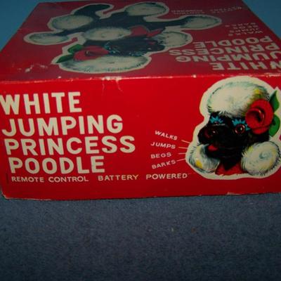 LOT 163 RC BO WHITE PRETTY PRINCESS POODLE--JAPAN