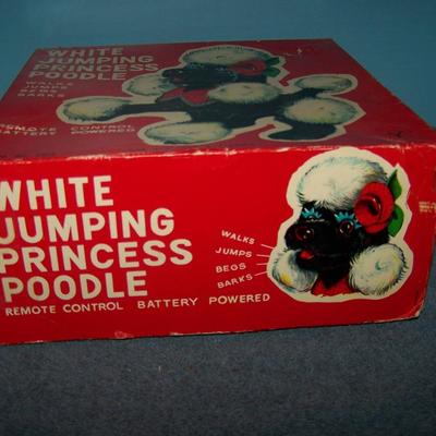 LOT 163 RC BO WHITE PRETTY PRINCESS POODLE--JAPAN