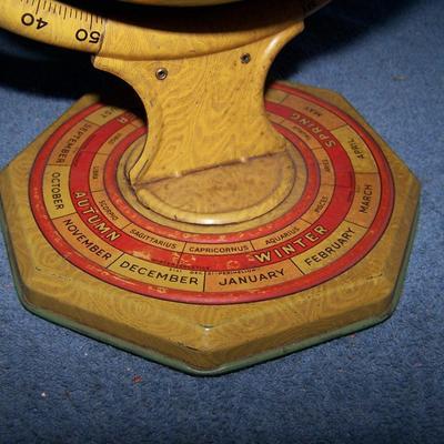 LOT 165 FAB TIN LITHO SCHOLASTIC SCHOOL GLOBE 1930/31