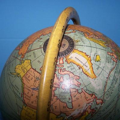 LOT 165 FAB TIN LITHO SCHOLASTIC SCHOOL GLOBE 1930/31