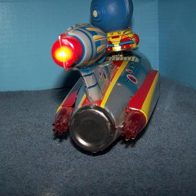 LOT 169 WONDERFUL COLLECTABLE TIN LITHO TELEVIBOAT SPACE ROCKET TOY