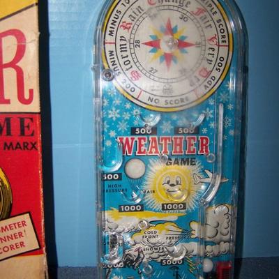 LOT 171 VINTAGE MARX WEATHER GAME BAGATELLE PINBALL