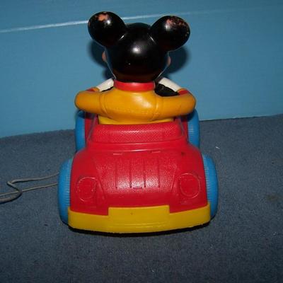 LOT 177 WONDERFUL 1973 KOHNER DISNEY MICKEY MOUSE CAR PULL TOY
