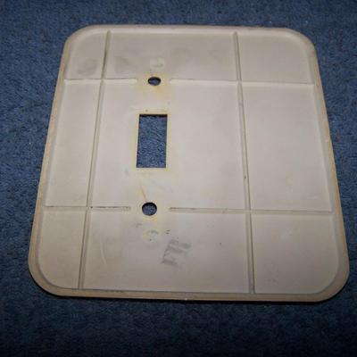 LOT 179 MORE DISNEY COLLECTABLE