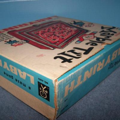 LOT 180 GREAT COLLECTABLE LABYRINTH MARBLE TILT GAME