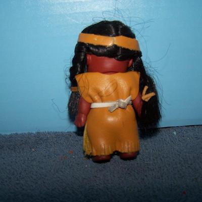 LOT 182 BEAUTIFUL NATIVE AMERICAN DOLLS-- SKOOKUM PINCUSHION