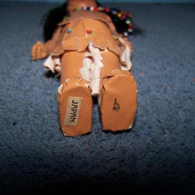 LOT 182 BEAUTIFUL NATIVE AMERICAN DOLLS-- SKOOKUM PINCUSHION
