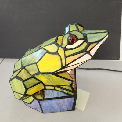 Stained Glass Frog Accent Light Lamp