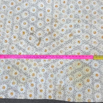 Antique crocheted yellow daisy 70” x 44” bedspread
