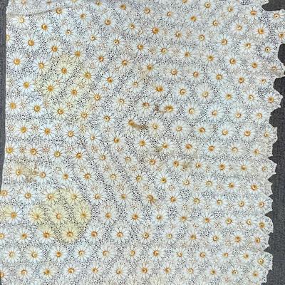 Antique crocheted yellow daisy 70” x 44” bedspread