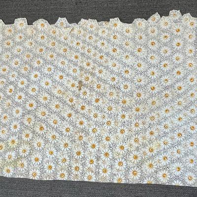 Antique crocheted yellow daisy 70” x 44” bedspread