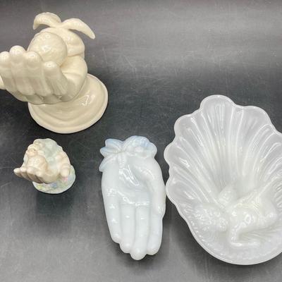 Angels Lot - 2 milk glass, 2 ceramic