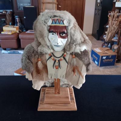 ROCK RIVER TRADERS NATIVE AMERICAN STATUE