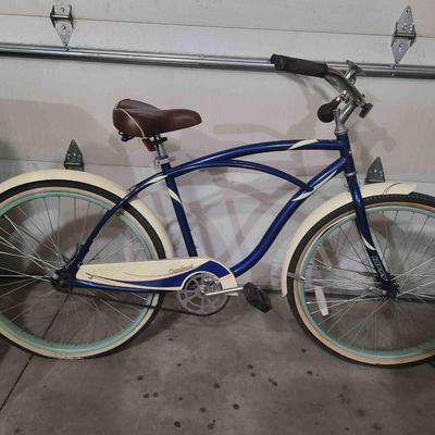 Sale Photo Thumbnail #30: Vintage Huffy Beach Cruiser w/ Custom Bike Horn in excellent condition. Great edition to any bikers collection... Rare and sought after.